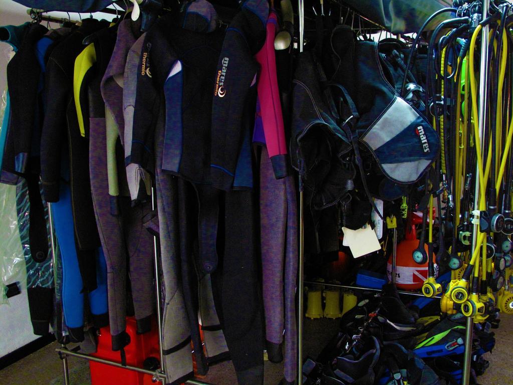 דירות Diving Center Punta Stilo מראה חיצוני תמונה